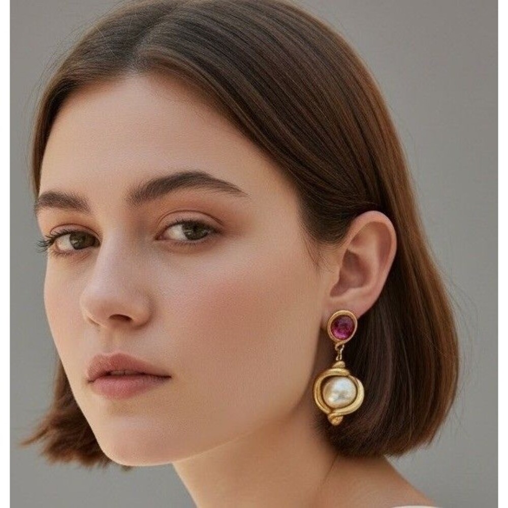 Vintage Gold Tone Pink Cabochon Faux Pearl Dangle Pierced Earrings Statement